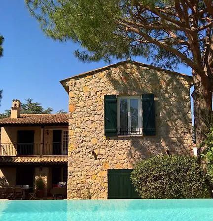 Villa Vuyani