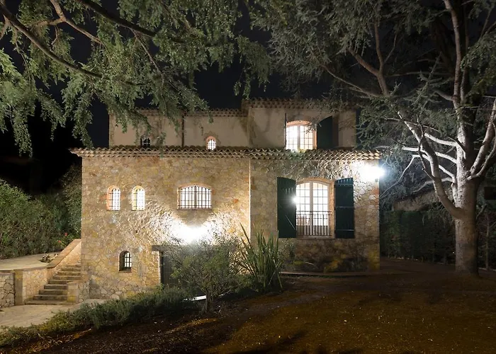Villa Vuyani *